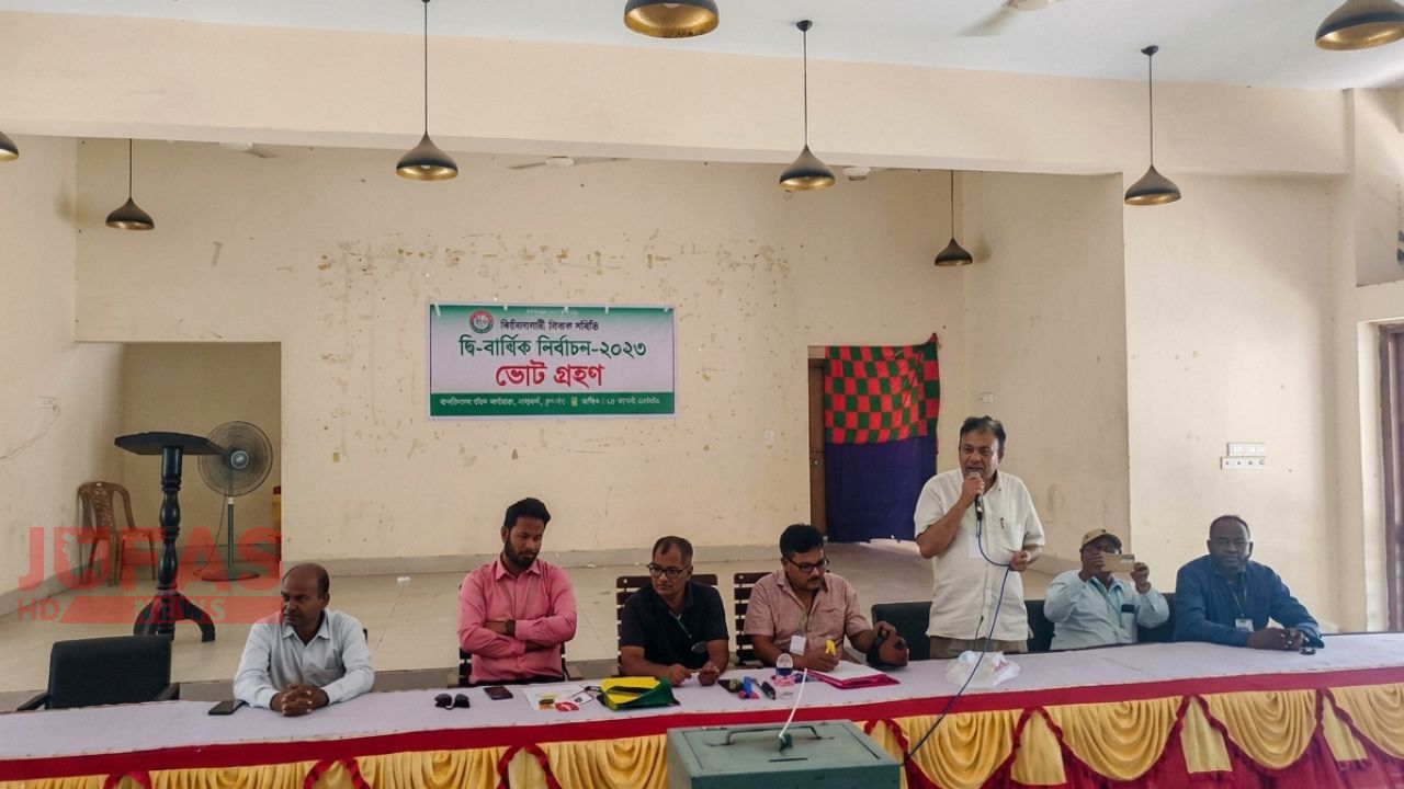 দীর্ঘদিন পর বালিয়াডাঙ্গী প্রেসক্লাব নির্বাচন আজ উৎসবমুখর পরিবেশে সাংবাদিকদের গণতান্ত্রিক আয়োজন