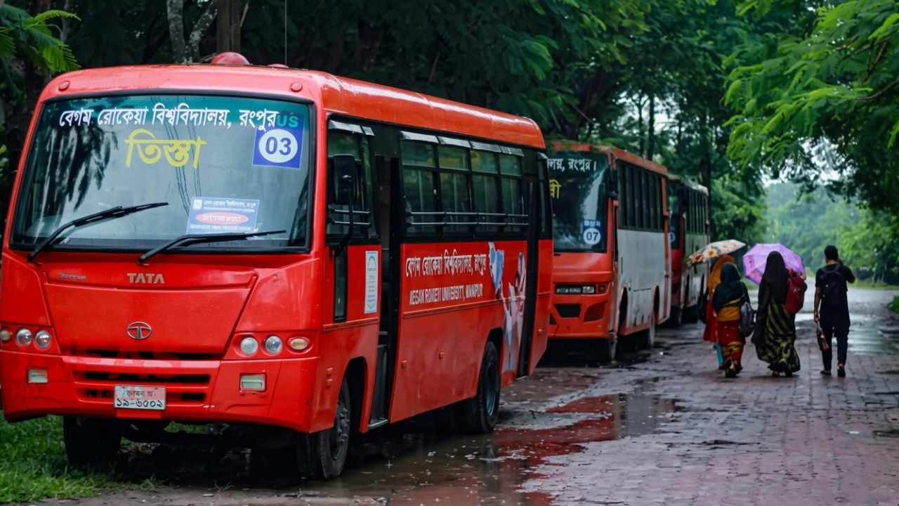 ঈদে বেরোবি শিক্ষার্থীদের বাড়ি ফেরাতে বিশেষ বাস সার্ভিস চালুর উদ্যোগ