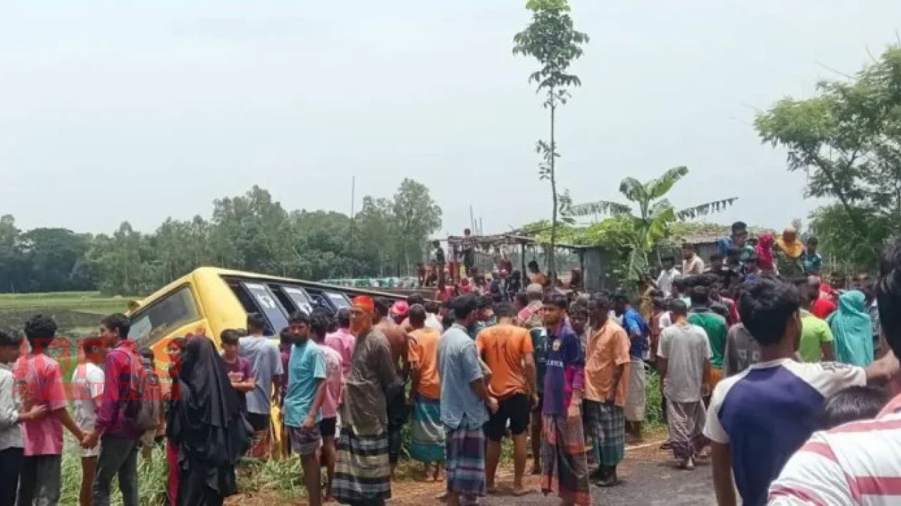 ঈদযাত্রায় গাইবান্ধার মহাসড়কে এক দিনে দুই দুর্ঘটনা, আহত ২০