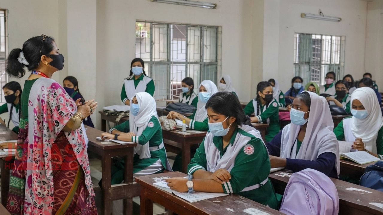 ছুটি শেষ হচ্ছে কাল, স্কুল-কলেজে ক্লাস শুরু রবিবার