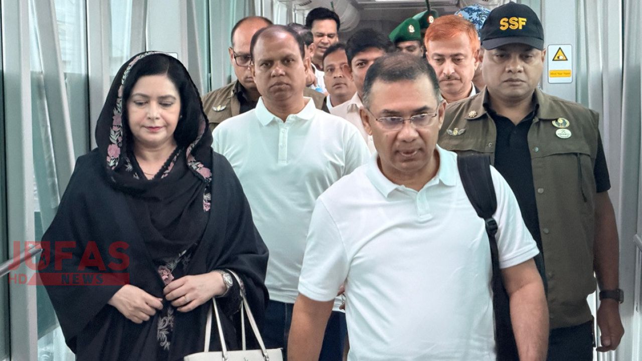 কক্সবাজারে পৌঁছেছেন প্রধানমন্ত্রী