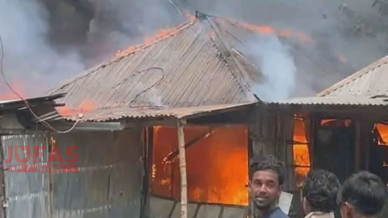 সৈয়দপুরের গোলাহাট বাজারে অগ্নিকাণ্ড: তুলার দোকানসহ বেশ কয়েকটি প্রতিষ্ঠান ভস্মীভূত
