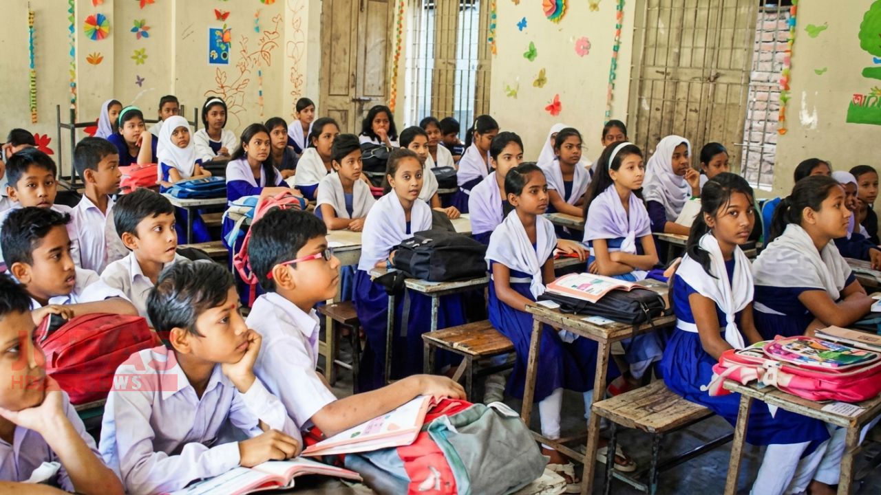 প্রাথমিক বিদ্যালয়ের পরীক্ষার ফি নেওয়ার সিদ্ধান্ত বাতিল