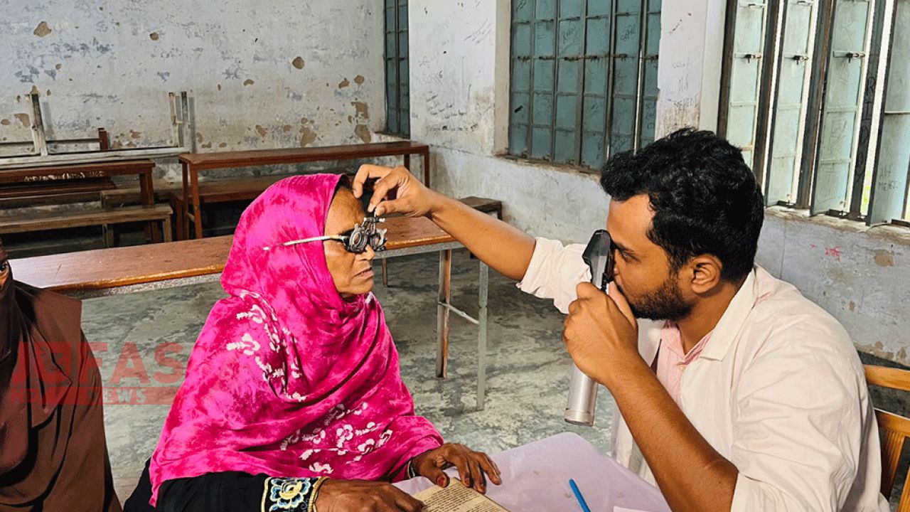 সৈয়দপুরে বিনামূল্যে চক্ষু চিকিৎসা পেল ৬০০ শতাধিক রোগী