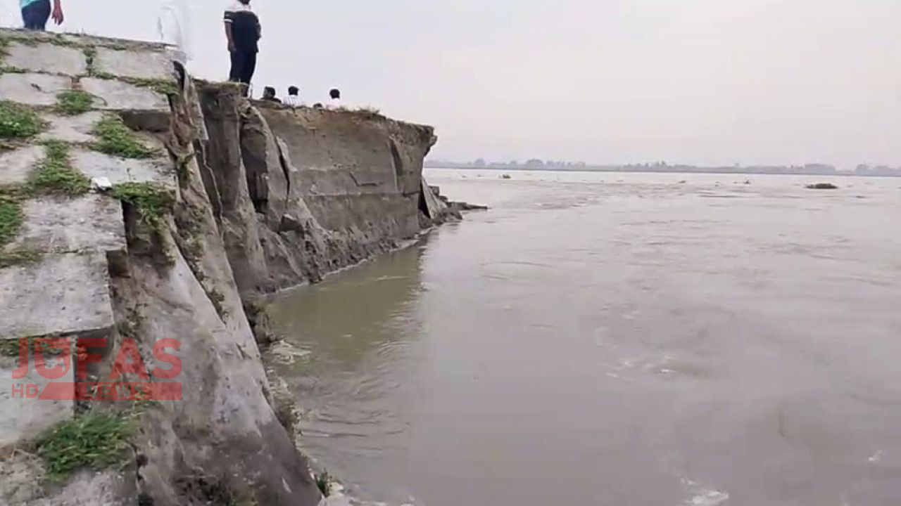 রংপুরে তিস্তা সেতু রক্ষা বাঁধে ভয়াবহ ভাঙন, যোগাযোগ হুমকির মুখে