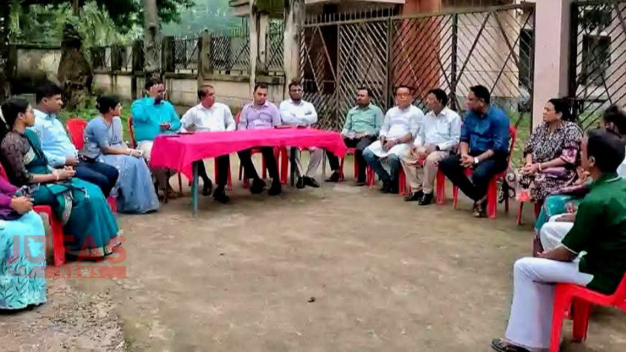 দর্শনার্থীদের জন্য উন্মুক্ত হলো দিনাজপুর রাজবাড়ি