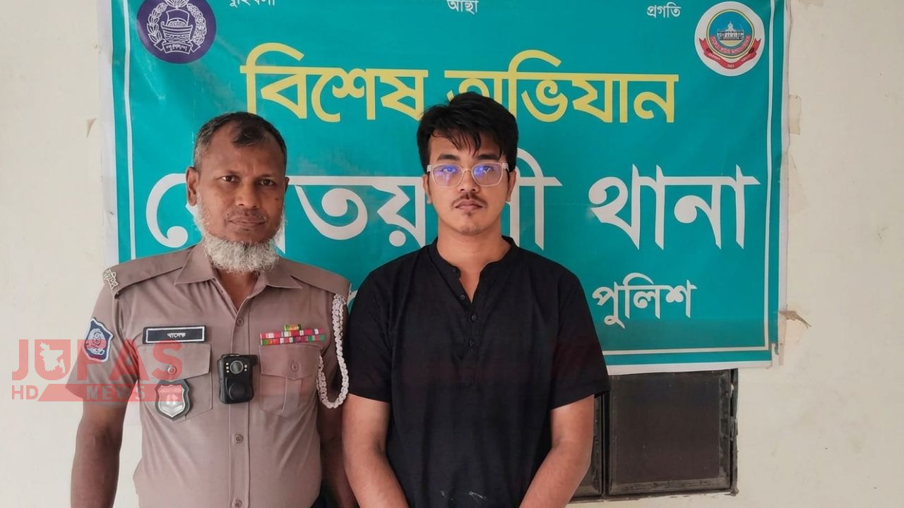 ছাদ থেকে পড়ে ছাত্রীর মৃত্যু: আত্মহত্যার প্ররোচনার অভিযোগে রংপুর মেডিকেলের ছাত্র গ্রেপ্তার