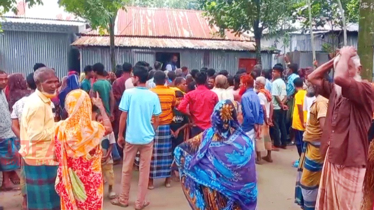 গাইবান্ধায় চাচাকে গলা কেটে হত্যার অভিযোগ ভাতিজার বিরুদ্ধে