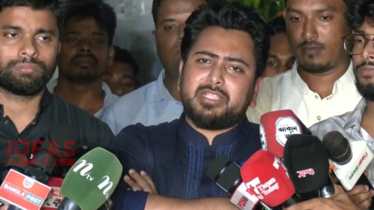 গ্যাসের দাম বাড়ালে পেট্রোবাংলা ঘেরাওয়ের হুঁশিয়ারি নাহিদের