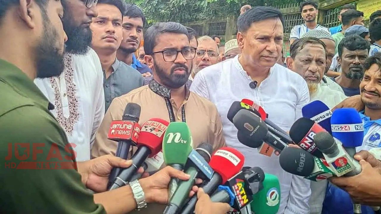 লং মার্চের নামে আ.লীগকে মাঠে নামার সুযোগ করে দিলে ভালো ফলাফল বয়ে আনবে না