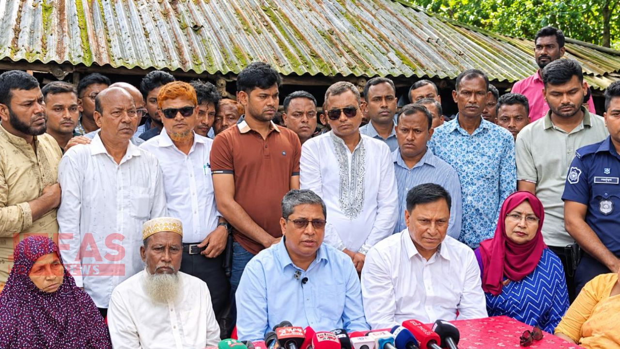&lsquo;আবু সাঈদের বাড়ি ও কবরস্থানের উন্নয়নে এক কোটি টাকা দেওয়া হবে&rsquo;