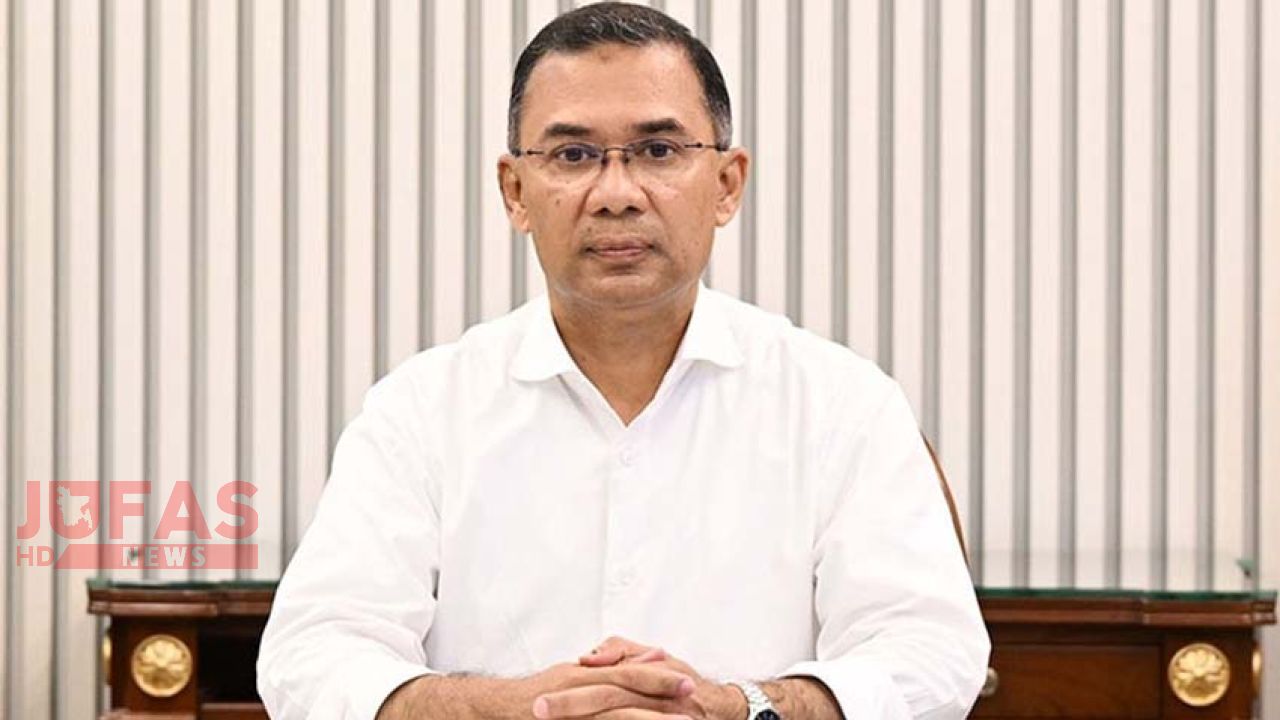 পূজামণ্ডপ পরিদর্শনে তিন বিভাগ সফরে প্রধানমন্ত্রী